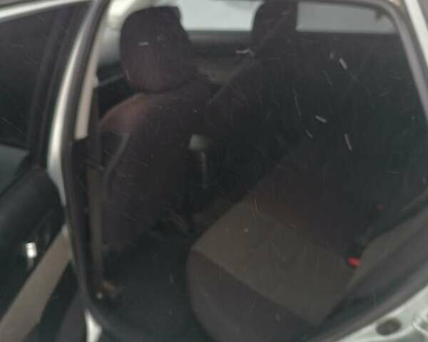 Білий Мазда 6, об'ємом двигуна 2 л та пробігом 355 тис. км за 4100 $, фото 10 на Automoto.ua