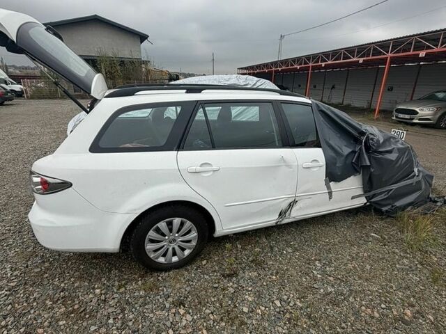 Білий Мазда 6, об'ємом двигуна 2 л та пробігом 338 тис. км за 1500 $, фото 2 на Automoto.ua