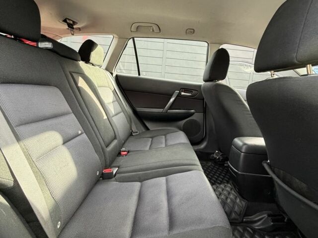 Білий Мазда 6, об'ємом двигуна 2 л та пробігом 333 тис. км за 4300 $, фото 15 на Automoto.ua