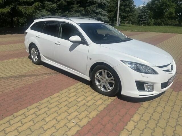 Білий Мазда 6, об'ємом двигуна 2 л та пробігом 235 тис. км за 7800 $, фото 1 на Automoto.ua