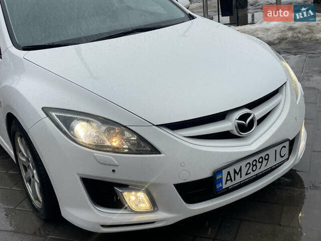 Білий Мазда 6, об'ємом двигуна 2 л та пробігом 203 тис. км за 7650 $, фото 11 на Automoto.ua