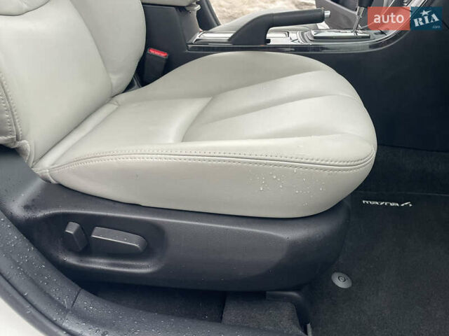 Білий Мазда 6, об'ємом двигуна 2 л та пробігом 203 тис. км за 7650 $, фото 31 на Automoto.ua