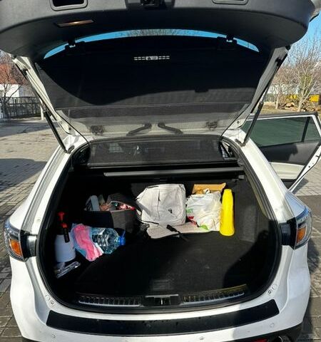 Білий Мазда 6, об'ємом двигуна 2 л та пробігом 203 тис. км за 8200 $, фото 24 на Automoto.ua