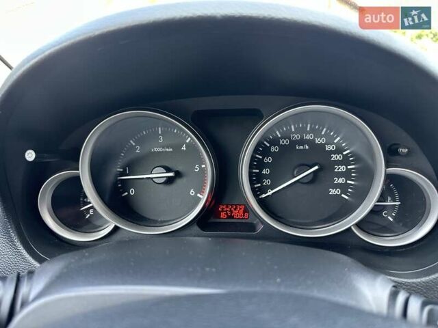 Белый Мазда 6, объемом двигателя 2 л и пробегом 252 тыс. км за 6900 $, фото 9 на Automoto.ua