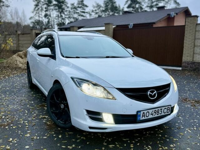 Белый Мазда 6, объемом двигателя 2.1 л и пробегом 268 тыс. км за 6900 $, фото 6 на Automoto.ua