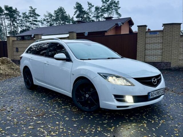 Белый Мазда 6, объемом двигателя 2.1 л и пробегом 268 тыс. км за 6900 $, фото 4 на Automoto.ua