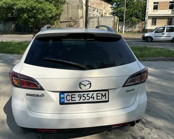 Белый Мазда 6, объемом двигателя 2 л и пробегом 252 тыс. км за 6900 $, фото 3 на Automoto.ua