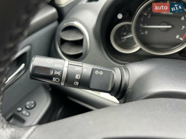 Мазда 6 2010 у Луцьку на Automoto.ua Білий Мазда 6, об'ємом двигуна 2 л та пробігом 204 тис. км за 7100 $, фото 44 на Automoto.ua