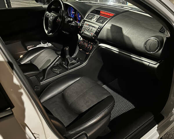 Белый Мазда 6, объемом двигателя 2.2 л и пробегом 202 тыс. км за 7900 $, фото 29 на Automoto.ua