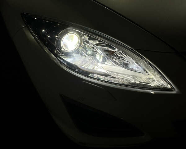 Белый Мазда 6, объемом двигателя 2.2 л и пробегом 202 тыс. км за 7900 $, фото 30 на Automoto.ua