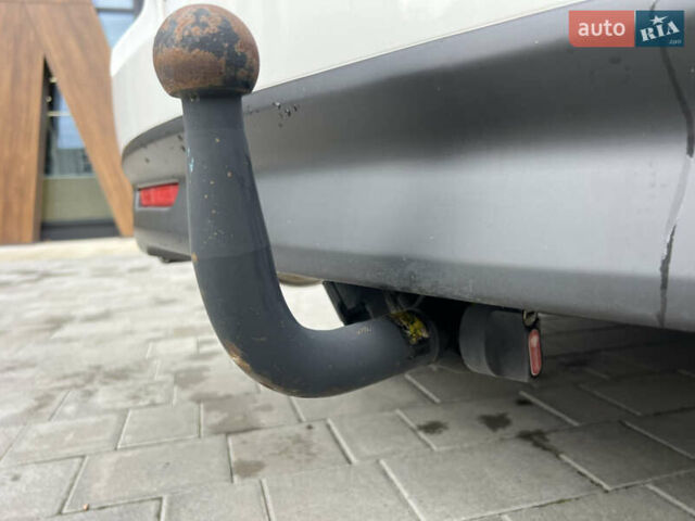 Мазда 6 2010 у Луцьку на Automoto.ua Білий Мазда 6, об'ємом двигуна 2 л та пробігом 204 тис. км за 7100 $, фото 31 на Automoto.ua