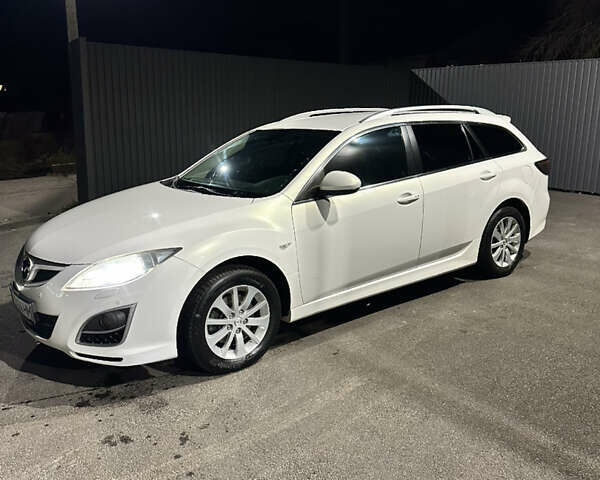 Белый Мазда 6, объемом двигателя 2.2 л и пробегом 202 тыс. км за 7900 $, фото 2 на Automoto.ua