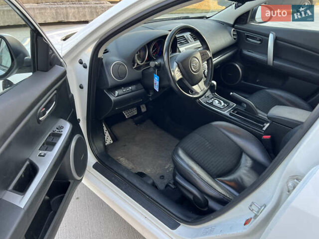 Белый Мазда 6, объемом двигателя 2 л и пробегом 224 тыс. км за 8350 $, фото 26 на Automoto.ua