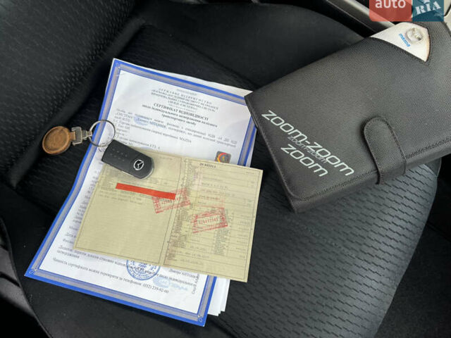 Білий Мазда 6, об'ємом двигуна 2 л та пробігом 206 тис. км за 6900 $, фото 36 на Automoto.ua