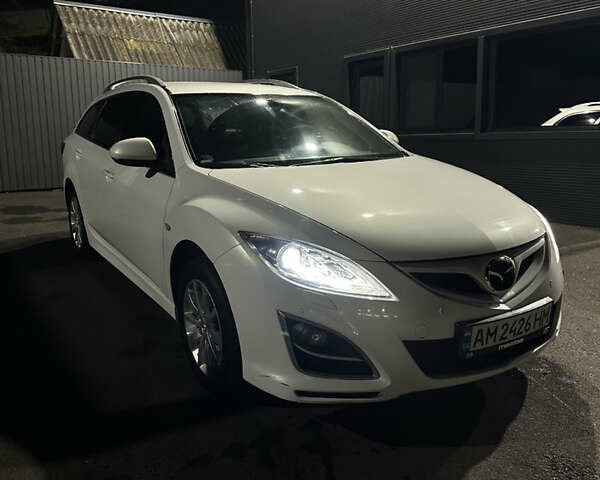 Белый Мазда 6, объемом двигателя 2.2 л и пробегом 202 тыс. км за 7900 $, фото 1 на Automoto.ua