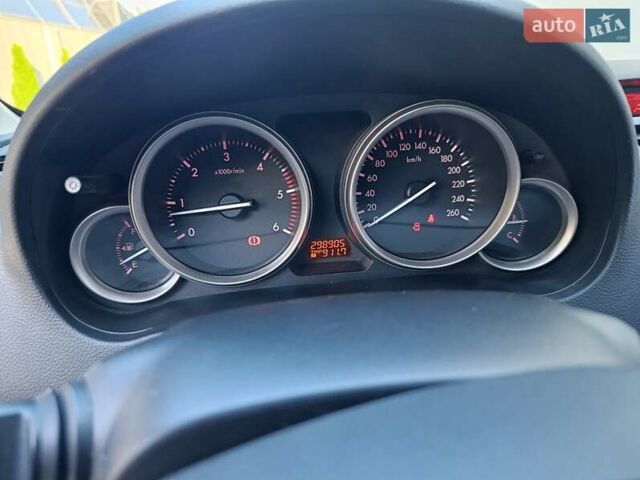 Белый Мазда 6, объемом двигателя 2.18 л и пробегом 299 тыс. км за 7500 $, фото 9 на Automoto.ua