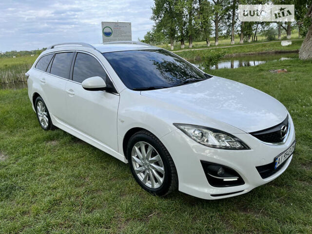 Білий Мазда 6, об'ємом двигуна 2 л та пробігом 225 тис. км за 10200 $, фото 32 на Automoto.ua