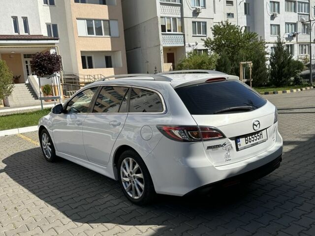 Белый Мазда 6, объемом двигателя 2 л и пробегом 177 тыс. км за 8500 $, фото 23 на Automoto.ua