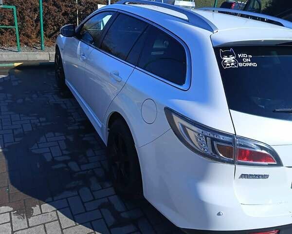 Белый Мазда 6, объемом двигателя 2.18 л и пробегом 316 тыс. км за 8499 $, фото 2 на Automoto.ua
