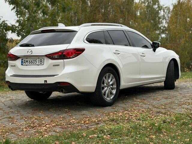 Белый Мазда 6, объемом двигателя 2.2 л и пробегом 250 тыс. км за 9199 $, фото 7 на Automoto.ua