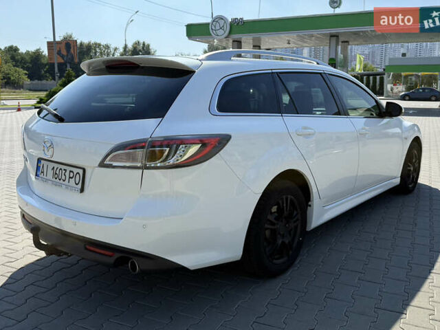 Білий Мазда 6, об'ємом двигуна 2.2 л та пробігом 231 тис. км за 7999 $, фото 5 на Automoto.ua