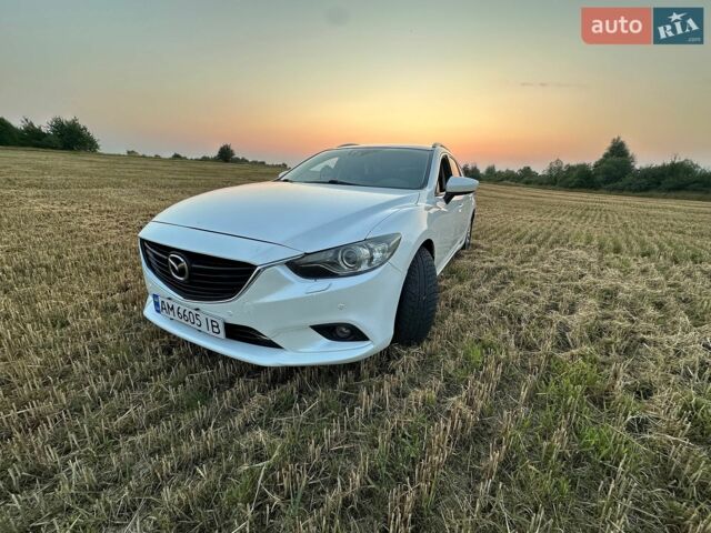 Белый Мазда 6, объемом двигателя 2.2 л и пробегом 250 тыс. км за 9500 $, фото 10 на Automoto.ua