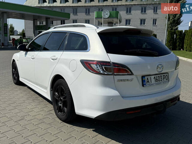 Білий Мазда 6, об'ємом двигуна 2.2 л та пробігом 231 тис. км за 7999 $, фото 6 на Automoto.ua