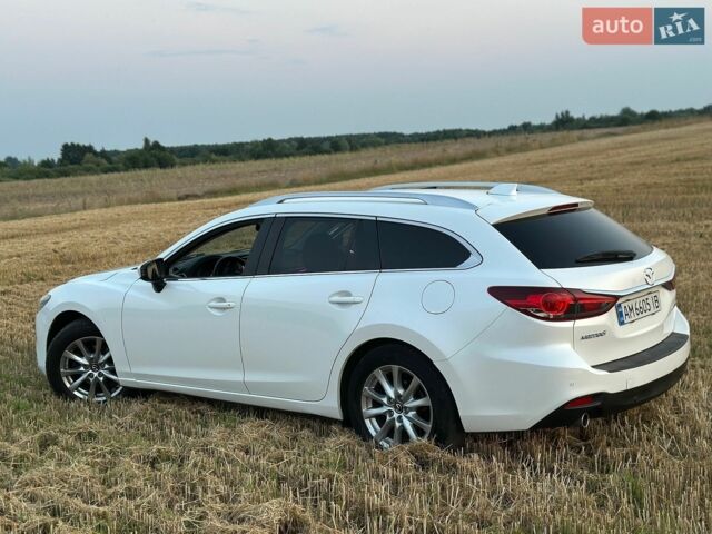 Белый Мазда 6, объемом двигателя 2.2 л и пробегом 250 тыс. км за 9500 $, фото 9 на Automoto.ua