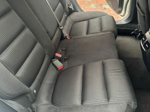 Білий Мазда 6, об'ємом двигуна 2.2 л та пробігом 200 тис. км за 12000 $, фото 15 на Automoto.ua