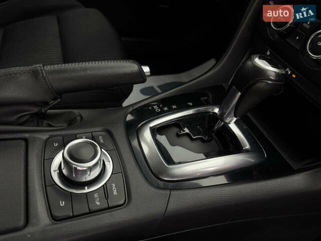 Белый Мазда 6, объемом двигателя 2.2 л и пробегом 260 тыс. км за 8950 $, фото 25 на Automoto.ua