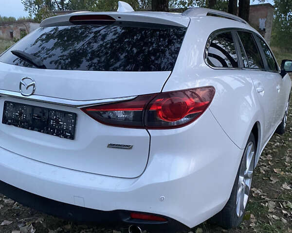 Белый Мазда 6, объемом двигателя 2.2 л и пробегом 321 тыс. км за 9100 $, фото 4 на Automoto.ua