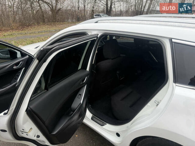 Белый Мазда 6, объемом двигателя 2.2 л и пробегом 251 тыс. км за 9950 $, фото 6 на Automoto.ua