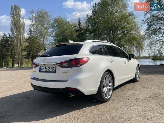 Білий Мазда 6, об'ємом двигуна 2.18 л та пробігом 263 тис. км за 9900 $, фото 10 на Automoto.ua