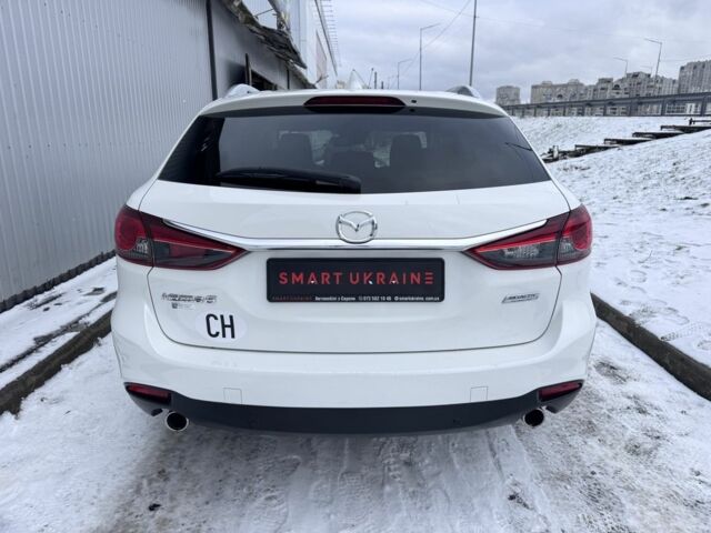 Белый Мазда 6, объемом двигателя 2.2 л и пробегом 199 тыс. км за 11950 $, фото 3 на Automoto.ua