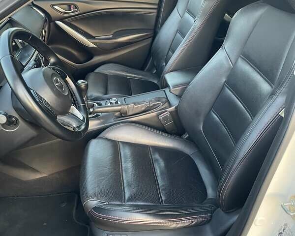 Білий Мазда 6, об'ємом двигуна 2.18 л та пробігом 263 тис. км за 9900 $, фото 21 на Automoto.ua