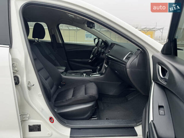 Белый Мазда 6, объемом двигателя 2.2 л и пробегом 260 тыс. км за 8950 $, фото 22 на Automoto.ua