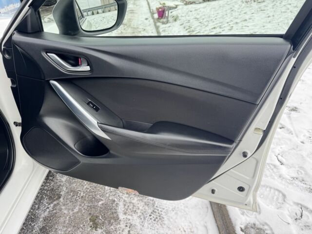 Белый Мазда 6, объемом двигателя 2.2 л и пробегом 199 тыс. км за 11950 $, фото 16 на Automoto.ua