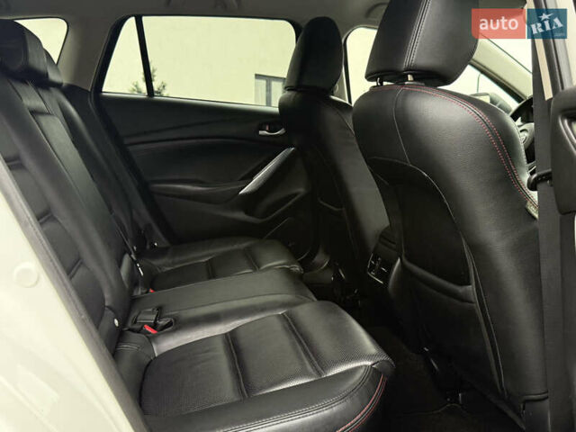 Білий Мазда 6, об'ємом двигуна 2.18 л та пробігом 181 тис. км за 10700 $, фото 27 на Automoto.ua