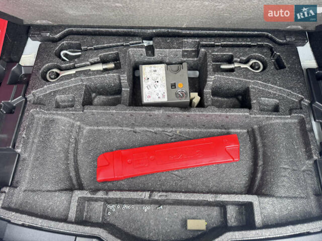 Білий Мазда 6, об'ємом двигуна 2.18 л та пробігом 199 тис. км за 11950 $, фото 46 на Automoto.ua