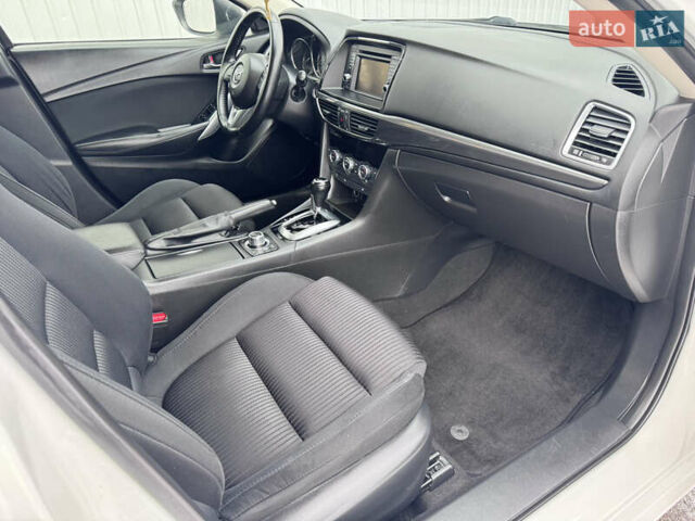 Білий Мазда 6, об'ємом двигуна 2.18 л та пробігом 199 тис. км за 11950 $, фото 33 на Automoto.ua