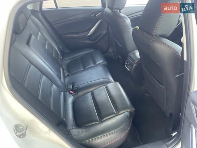 Білий Мазда 6, об'ємом двигуна 2.18 л та пробігом 263 тис. км за 9900 $, фото 25 на Automoto.ua