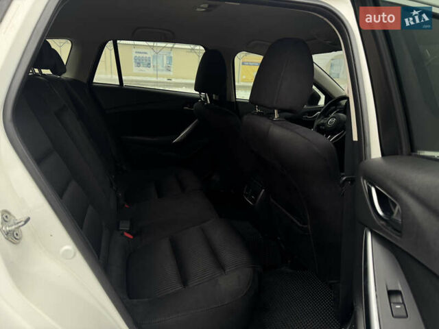 Белый Мазда 6, объемом двигателя 2.2 л и пробегом 260 тыс. км за 8950 $, фото 30 на Automoto.ua