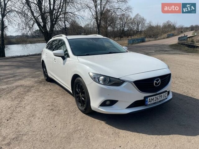 Білий Мазда 6, об'ємом двигуна 2.18 л та пробігом 216 тис. км за 10800 $, фото 2 на Automoto.ua