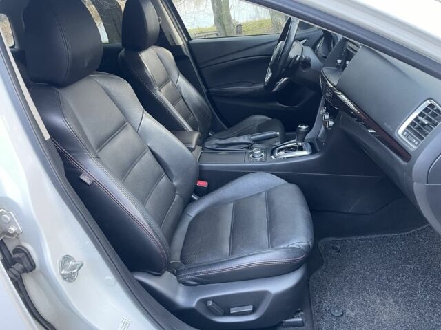 Білий Мазда 6, об'ємом двигуна 2.2 л та пробігом 216 тис. км за 10800 $, фото 13 на Automoto.ua