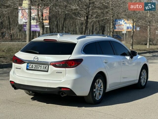 Белый Мазда 6, объемом двигателя 2.2 л и пробегом 238 тыс. км за 9300 $, фото 20 на Automoto.ua