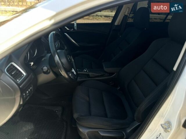 Белый Мазда 6, объемом двигателя 2.2 л и пробегом 238 тыс. км за 9300 $, фото 40 на Automoto.ua