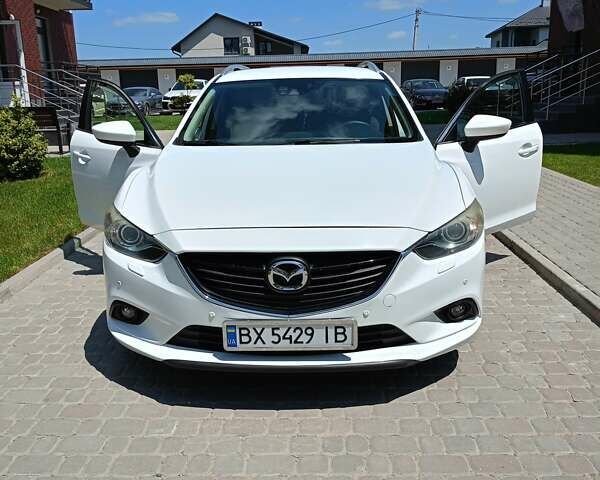 Білий Мазда 6, об'ємом двигуна 2.2 л та пробігом 215 тис. км за 11200 $, фото 5 на Automoto.ua
