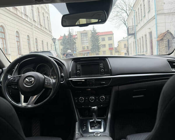 Белый Мазда 6, объемом двигателя 2.19 л и пробегом 219 тыс. км за 10999 $, фото 22 на Automoto.ua