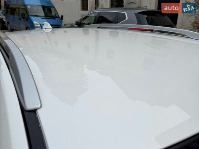 Білий Мазда 6, об'ємом двигуна 2.19 л та пробігом 239 тис. км за 10999 $, фото 19 на Automoto.ua
