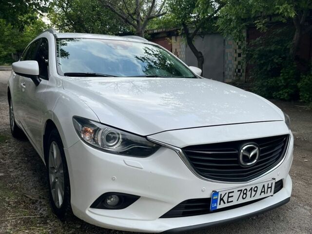 Белый Мазда 6, объемом двигателя 2.18 л и пробегом 260 тыс. км за 11700 $, фото 1 на Automoto.ua